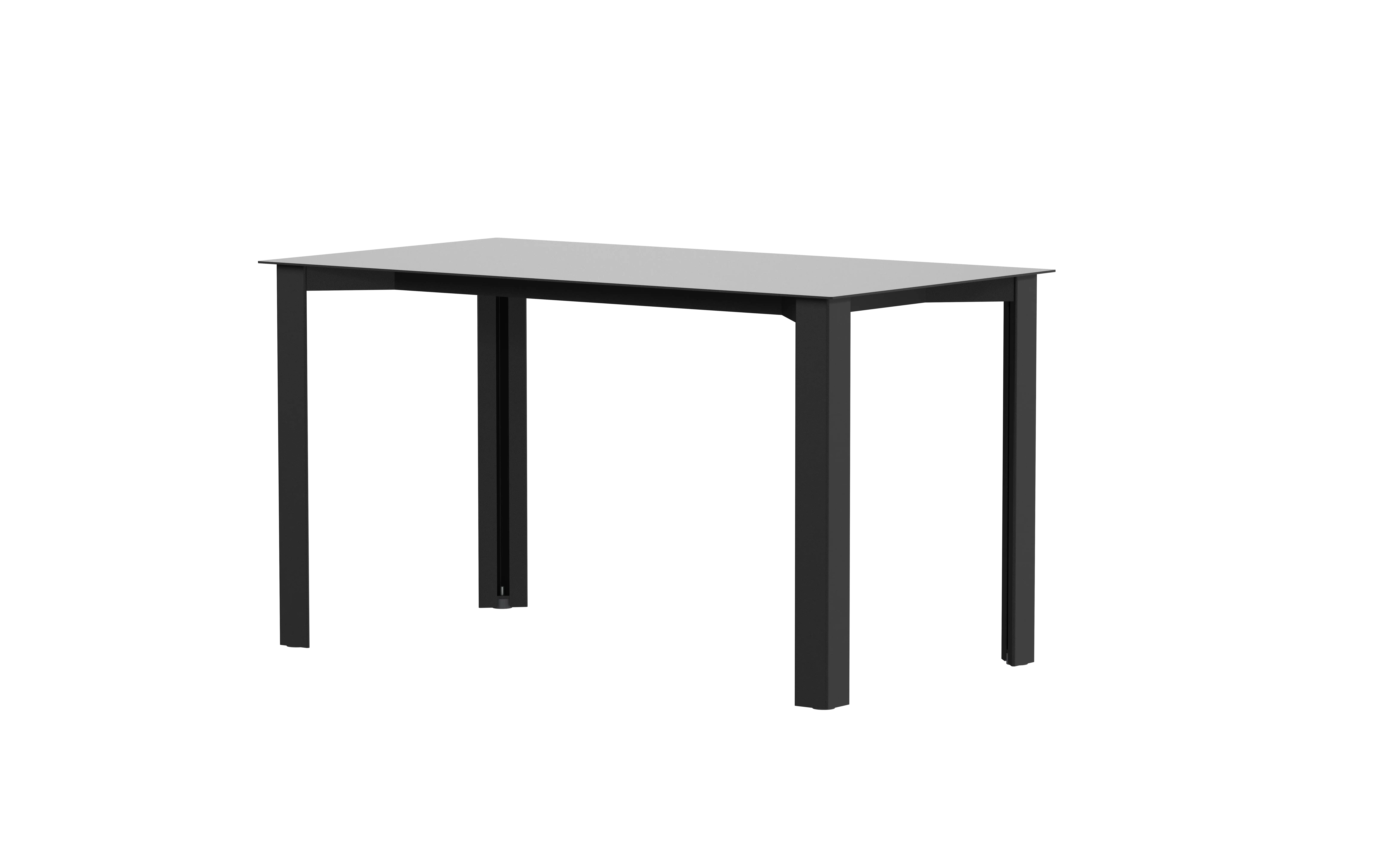 Zeitloser Esstisch aus Edelstahl mit schwarzem Finish.